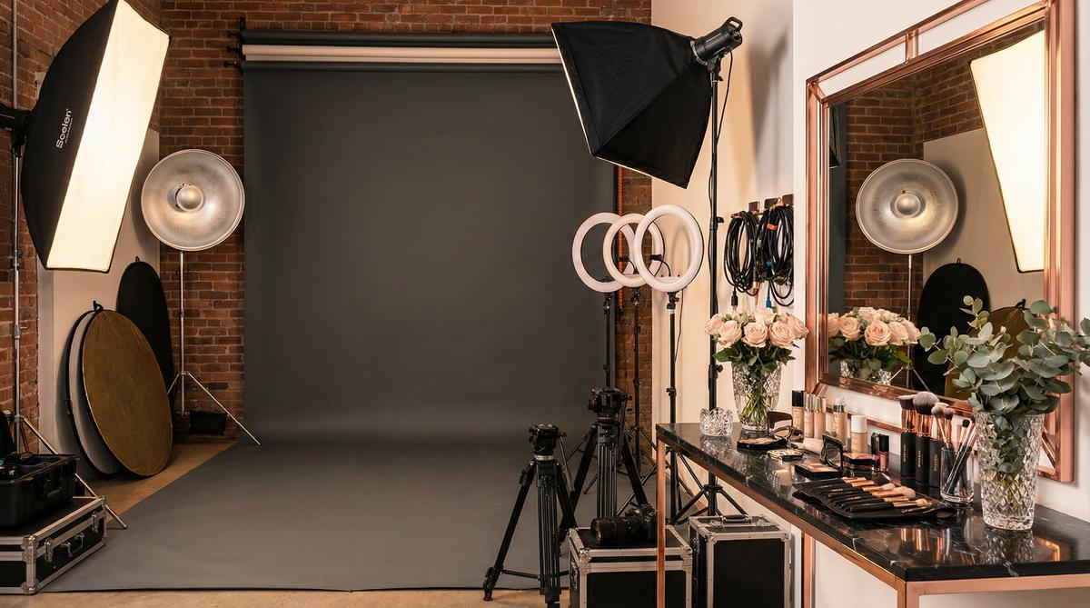 国产主播传媒写真棚拍传媒教程灯光构图技巧